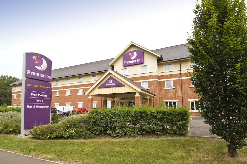 Premier Inn Gatwick Crawley Town West 32/34