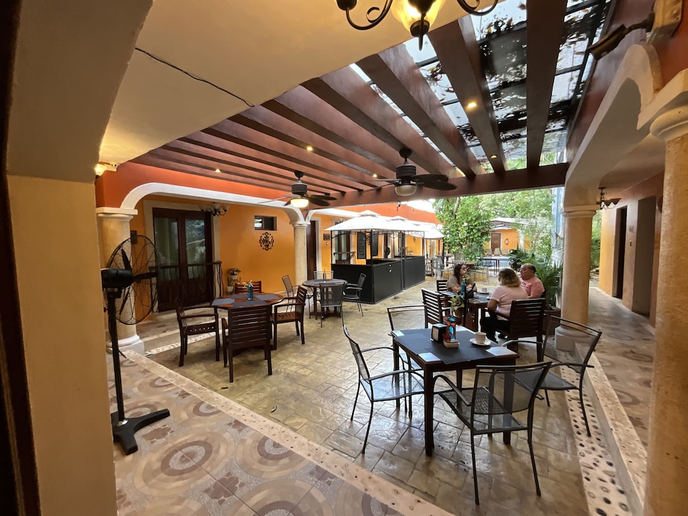 El Zaguán Colonial 40/50