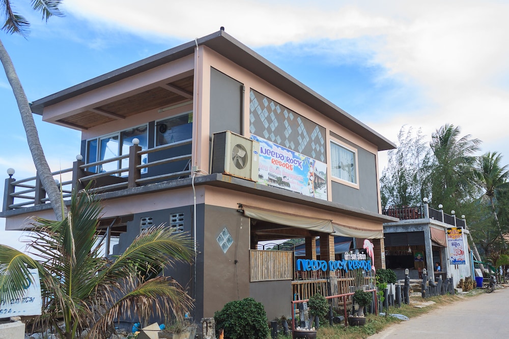 Needa Rock Resort 2/42