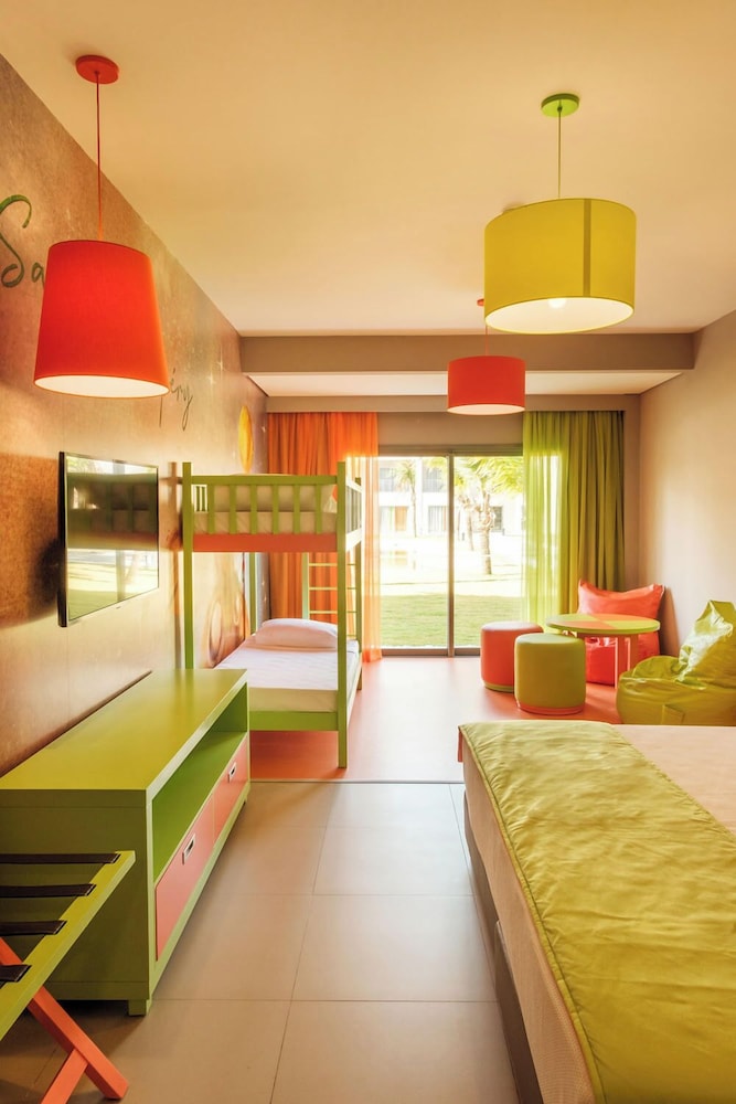 Nep, Junior, Family, Apartment, Bunk Bed, Queen Bed