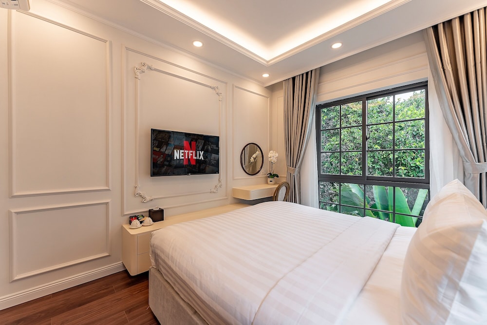 Golden Sun Apartment & Hotel 13/50