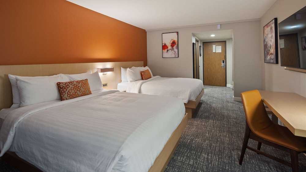 Lincoln Hotel Monterey Park Los Angeles 13/74