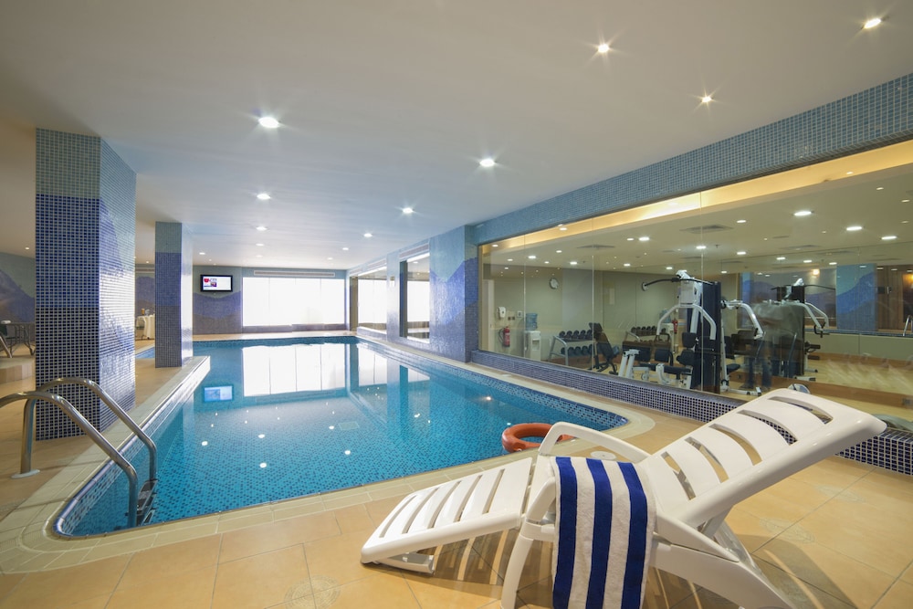 فندق جولدن توليب الدمام الكورنيش(Golden Tulip Dammam Corniche Hotel) 40/60