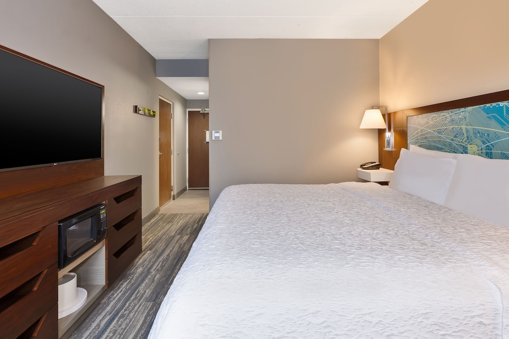 Hampton Inn Traverse City 25/45