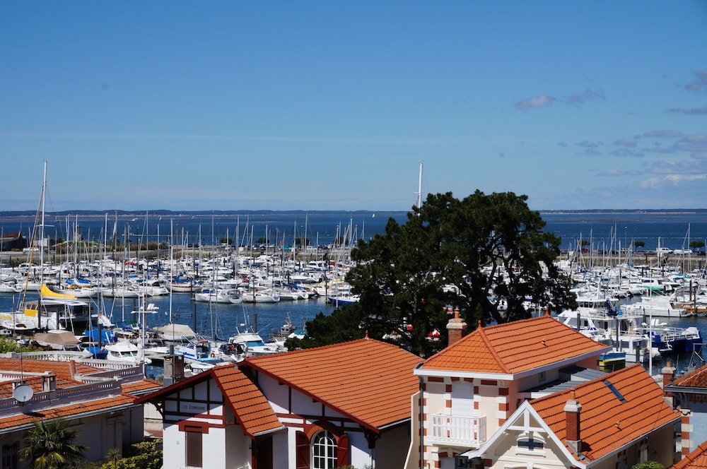 Hotel Le Nautic Arcachon 56/59