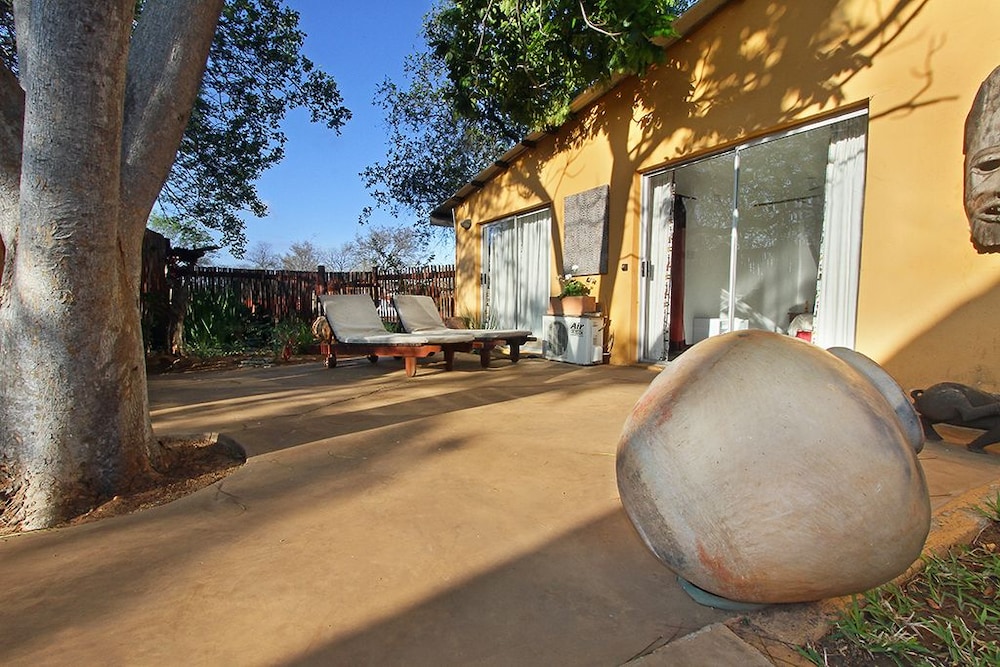 Normann Safari Bush Lodge 24/50