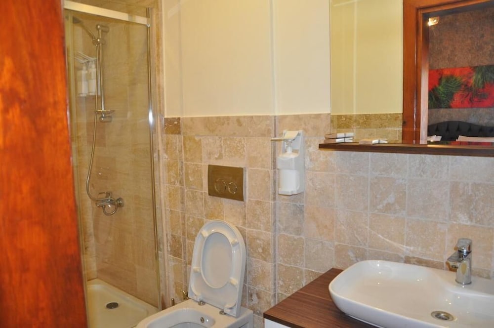 Tarihi Kumbaba Otel 48/50