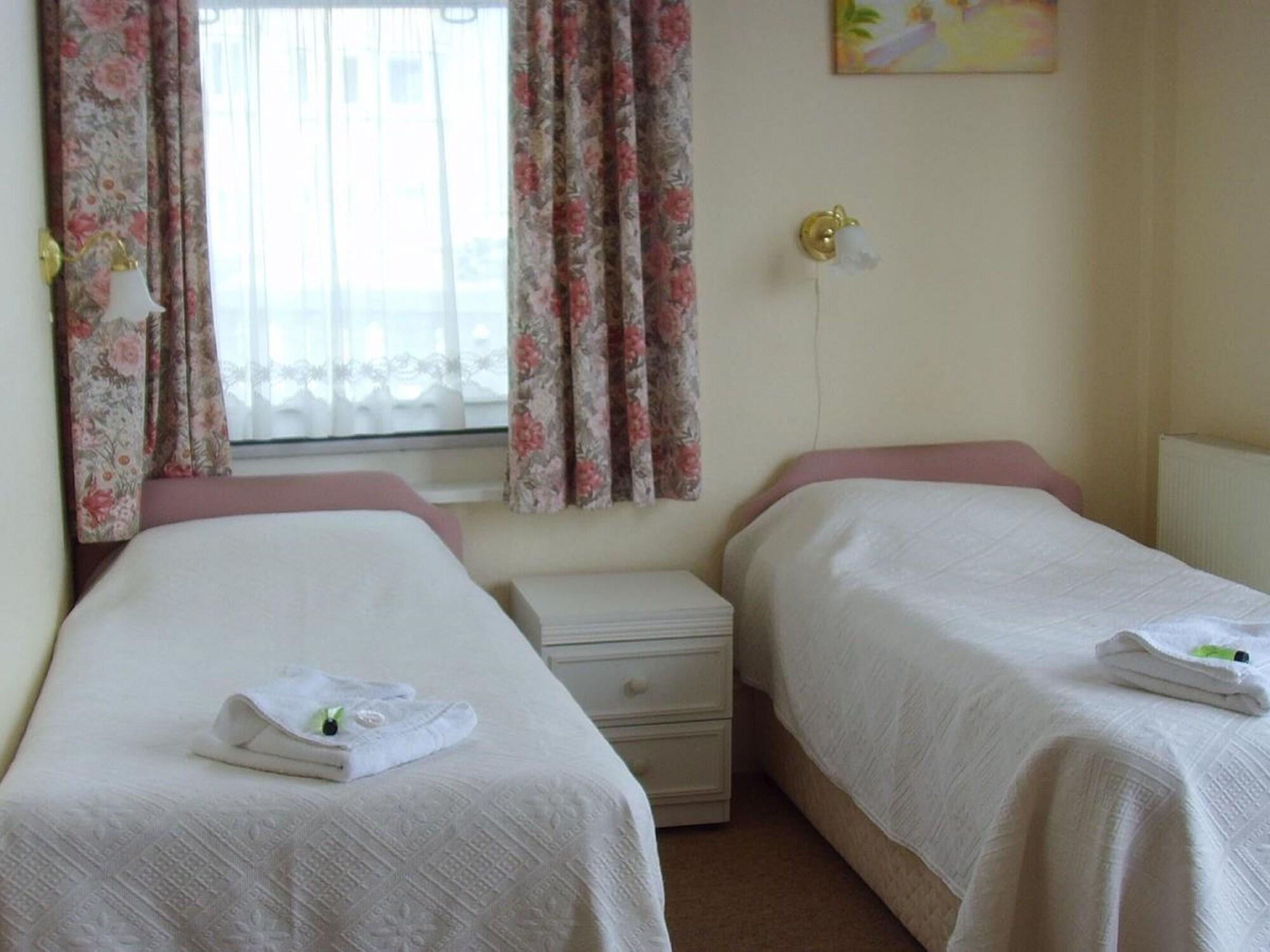 Alexandra Hotel Eastbourne 7/34