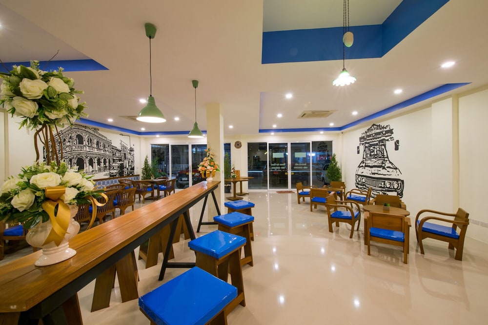 The Pho Thong Phuket 42/44