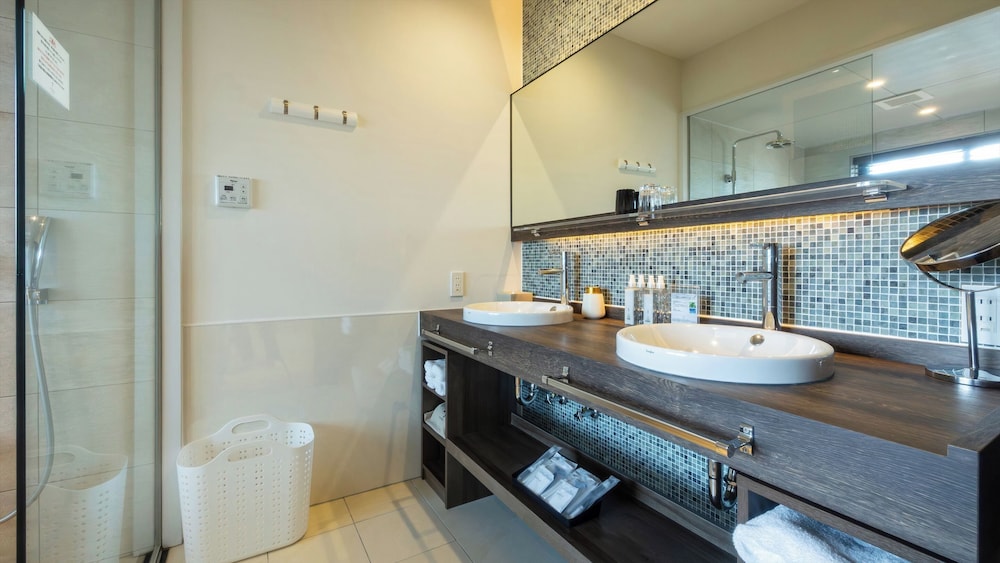 One Suite The Terrace 45/47