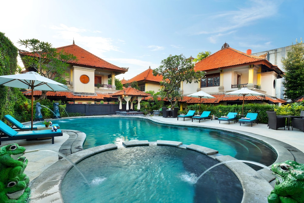 Royal Hotel and Villa Bali 3/48