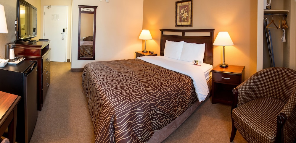 Travelodge by Wyndham Regina 14/65