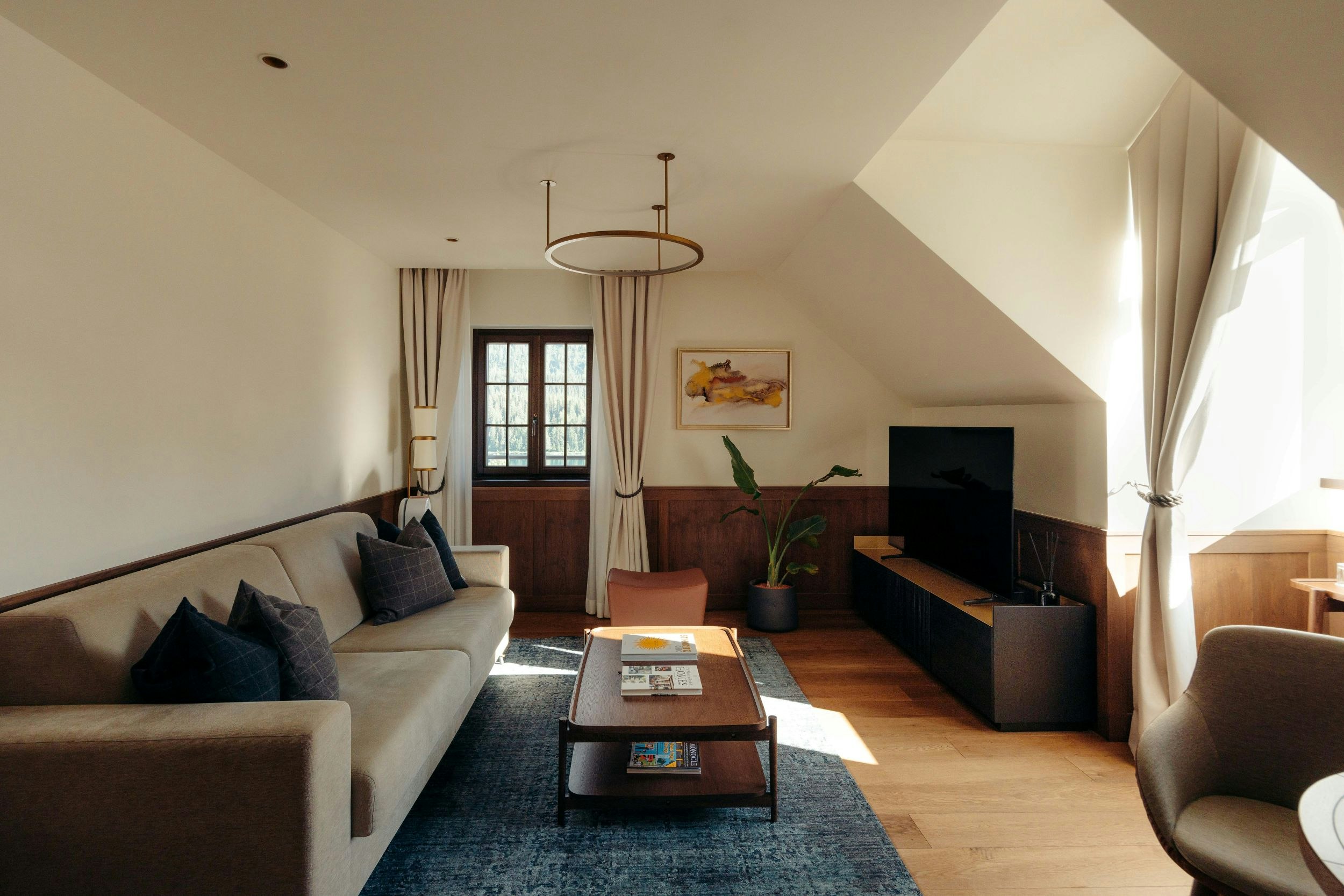 Grace La Margna St Moritz 35/55