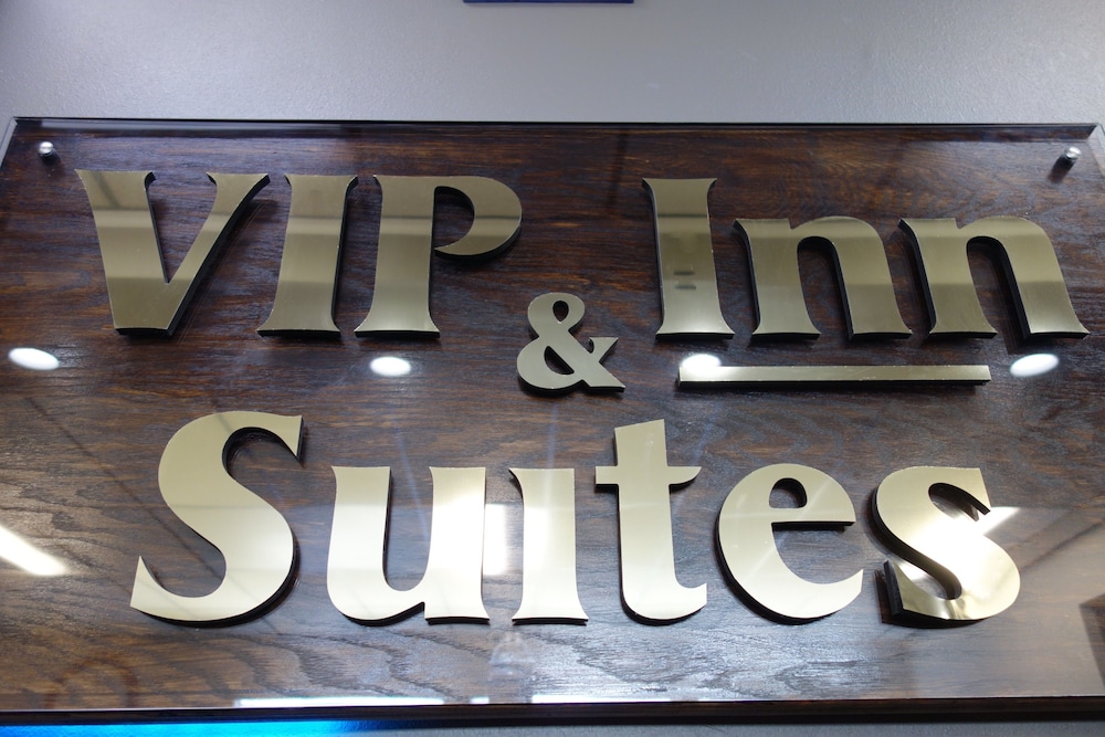 VIP Inn and Suites 2/40