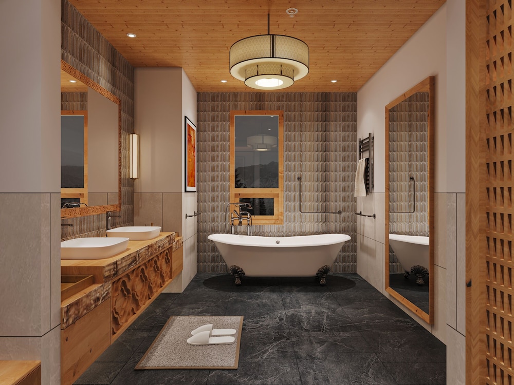 Taj Gangtey Resort & Spa, Bhutan 29/29