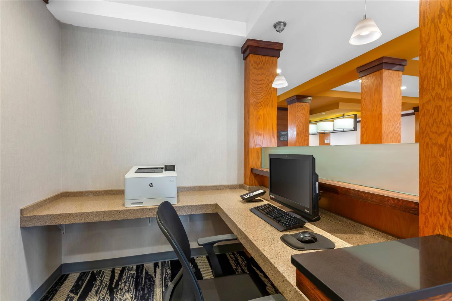 Comfort Inn and Suites Akron South 35/39