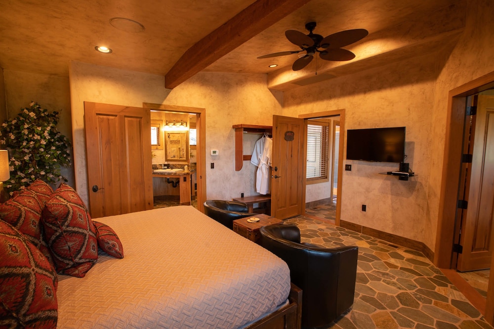 Cougar Ridge Lodge 17/79