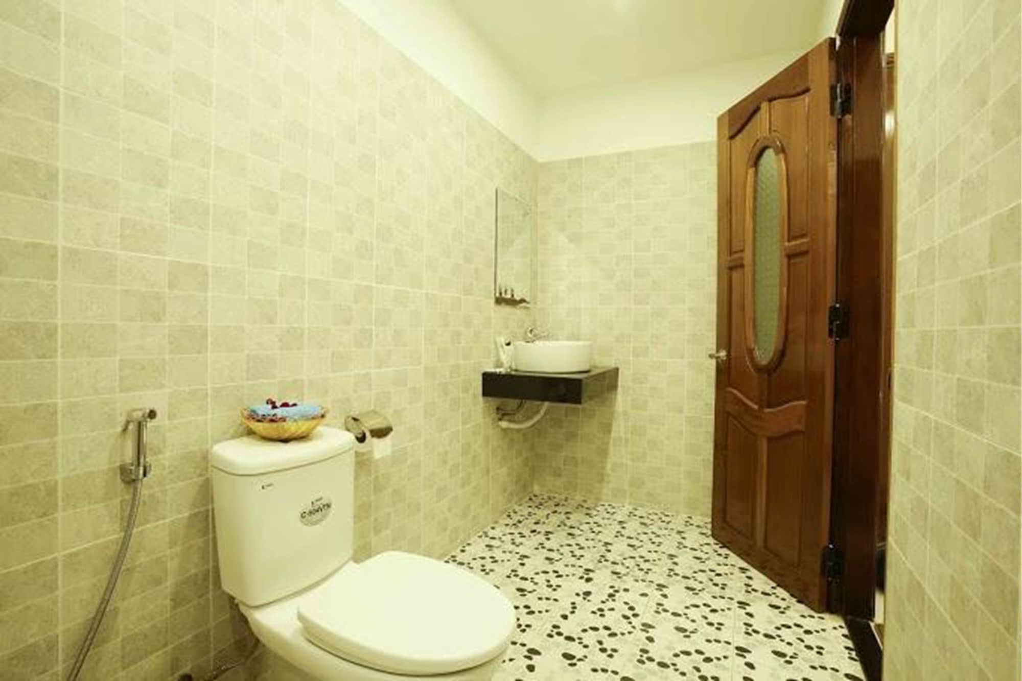 DELUXE, TWIN BEDS