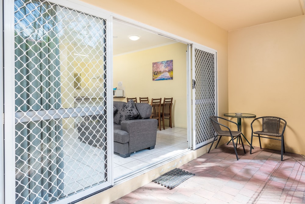TRADEWINDS MCLEOD HOLIDAY APARTMENTS 36/43