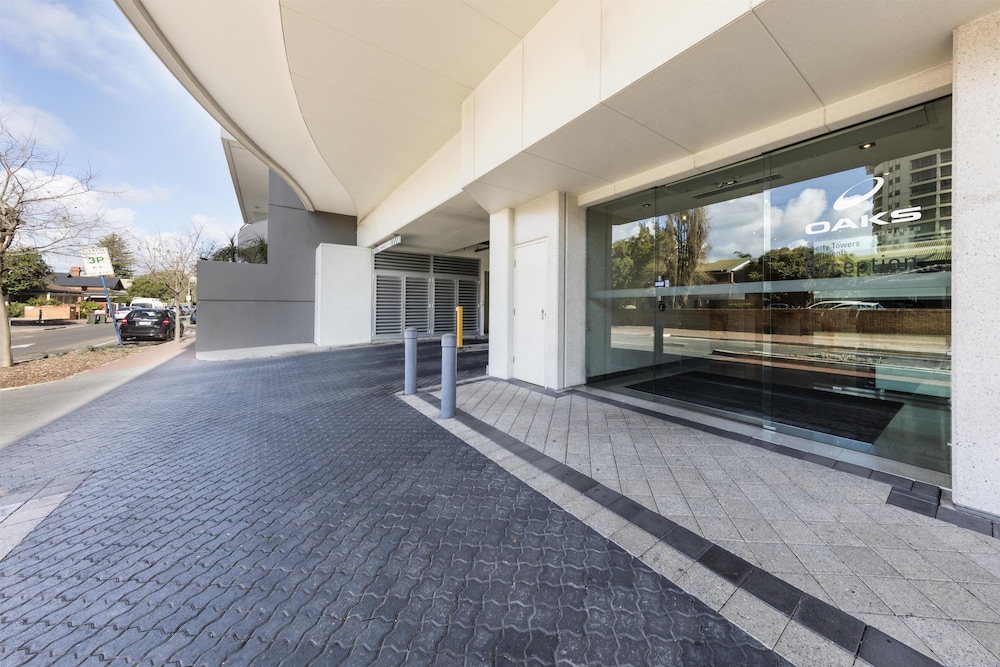 Oaks Glenelg Liberty Suites، أديليد 70/80