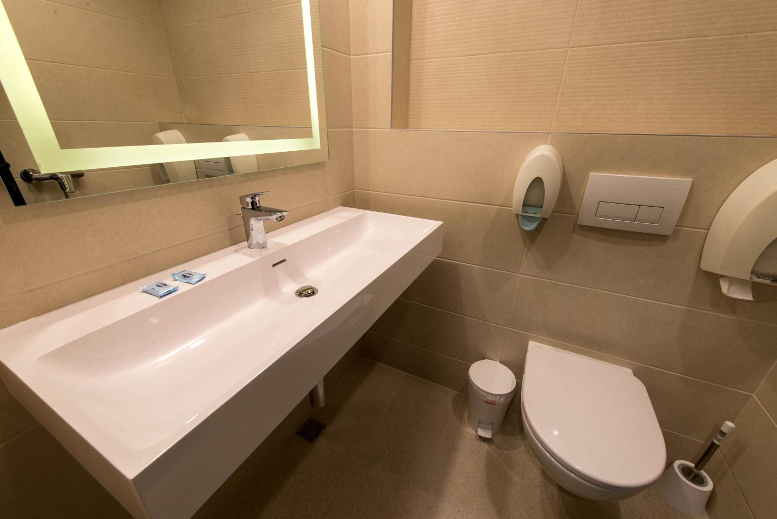 غرفة بسرير مزدوج، Park Hotel Raya Garden 4/4