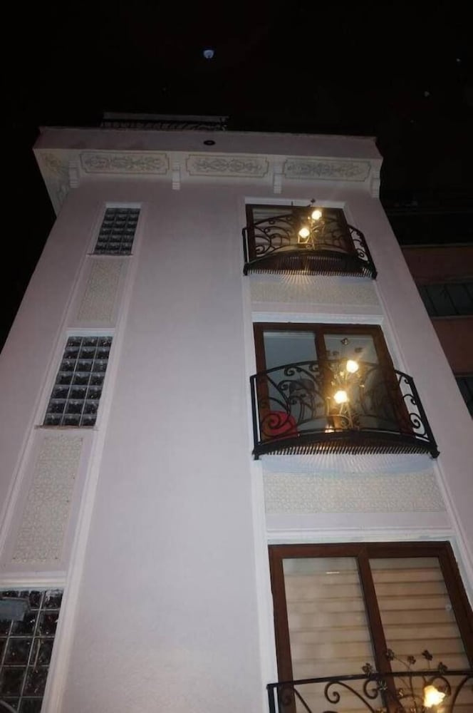 Galatolia Suites 4/50
