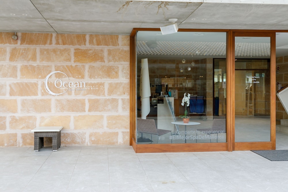 PortBlue Club Pollentia Resort and Spa 10/68