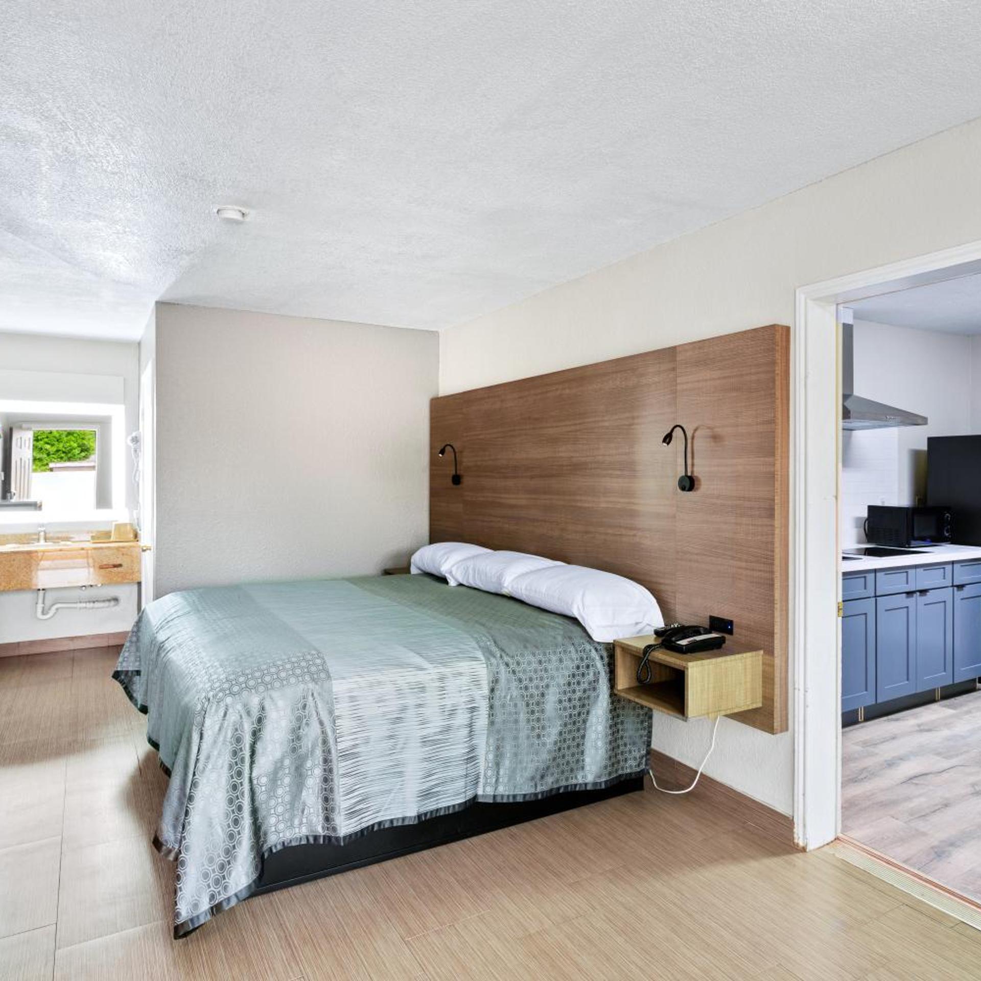 Siesta Inn McAllen 9/40
