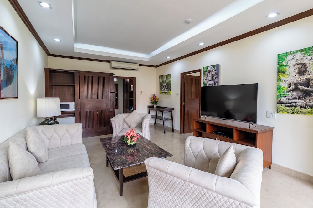 Thai Garden Resort 85/105