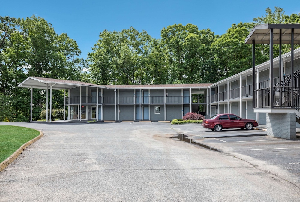Rodeway Inn Anderson North - Clemson 3/40