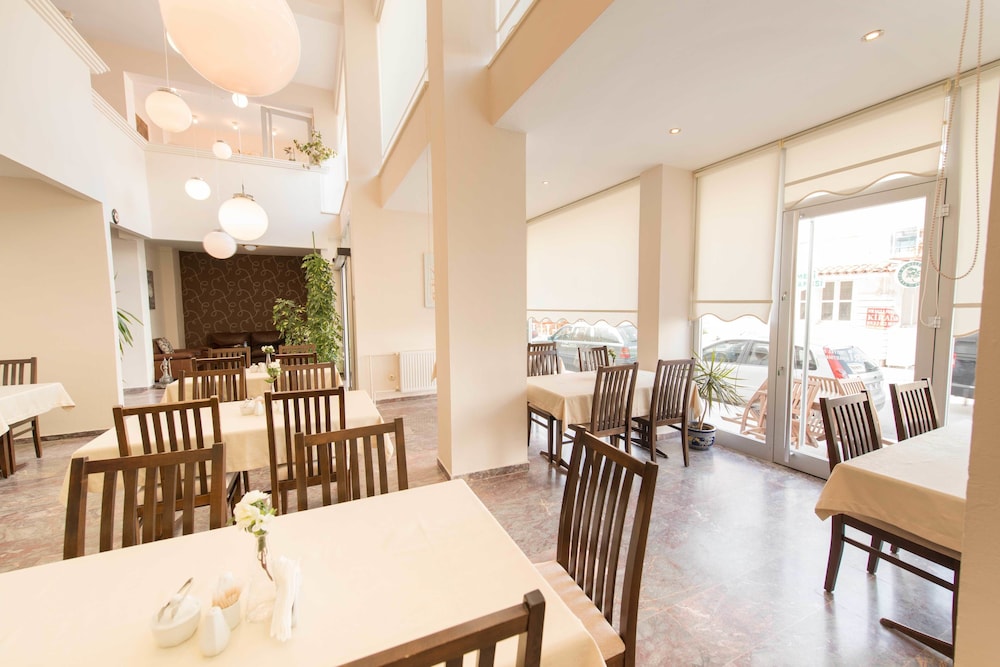 Ileri Hotel & Apartments 30/49