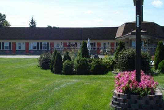 Knights Inn Colonial Fireside Inn 30/30
