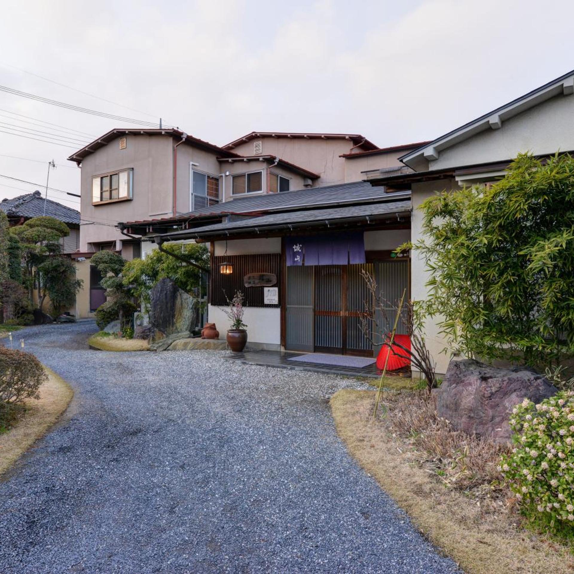 Kappo Ryokan Shiroyama 47/50