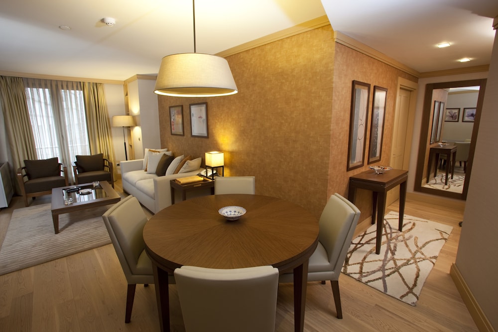 Tunel Residence Hotel 47/71