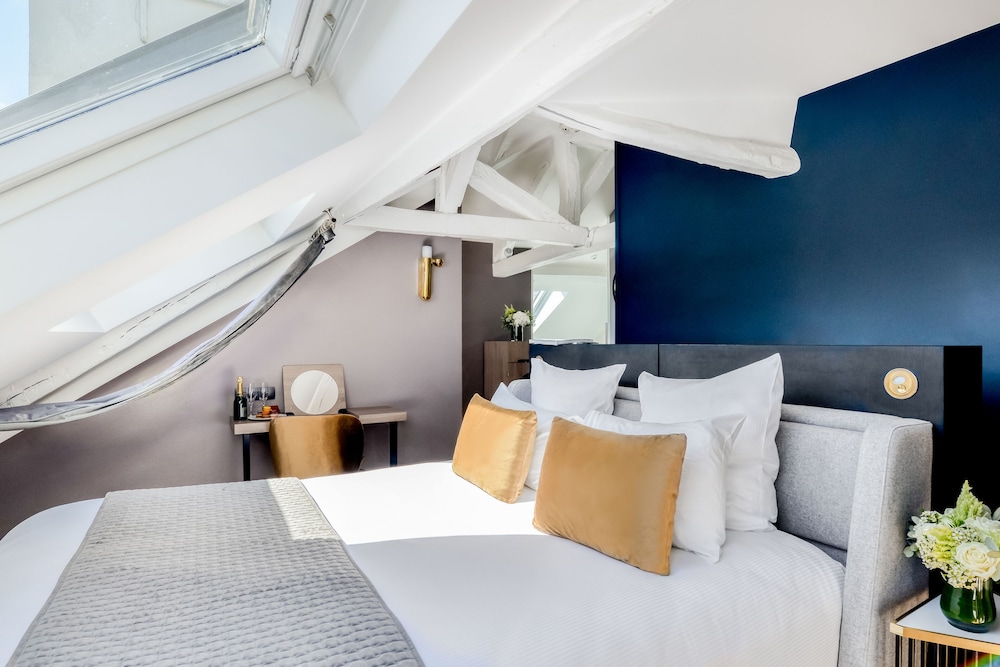 Hotel Opera Opal 18/52