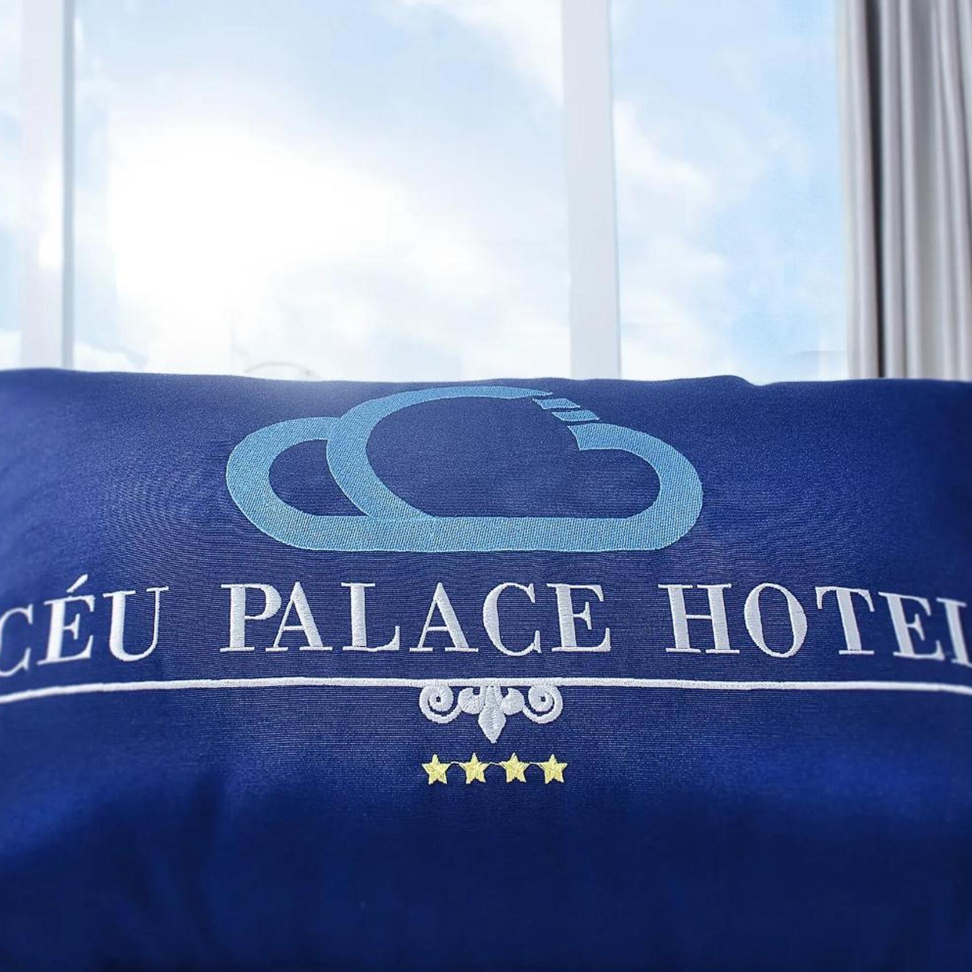 Ceu Palace Hotel 4/50