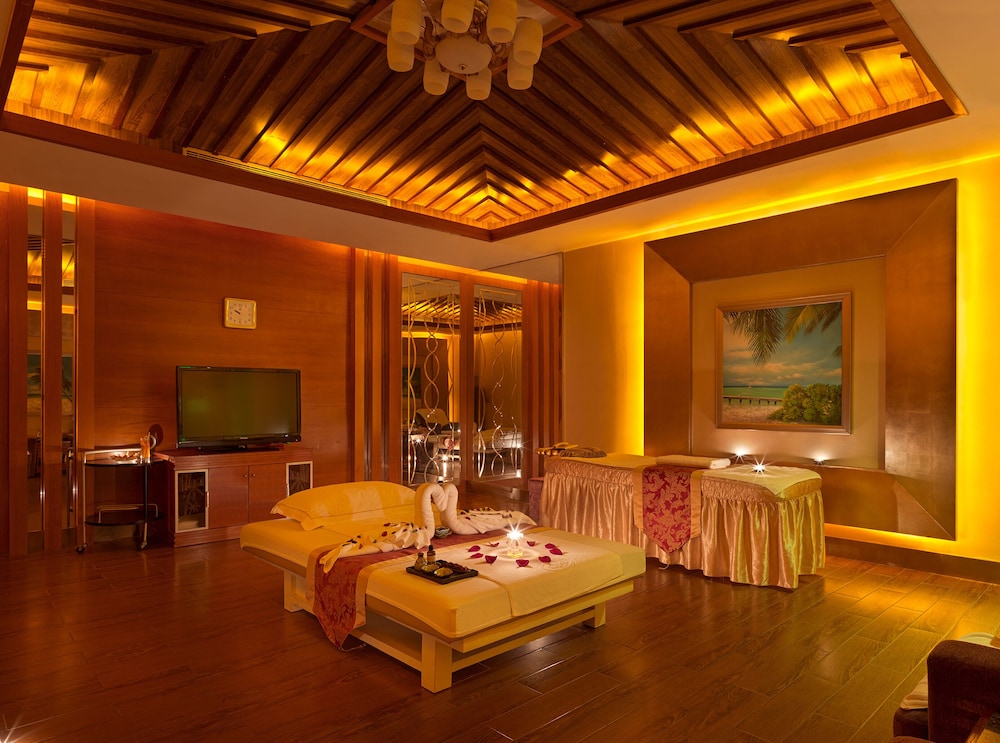 Regal Palace Hotel 31/51