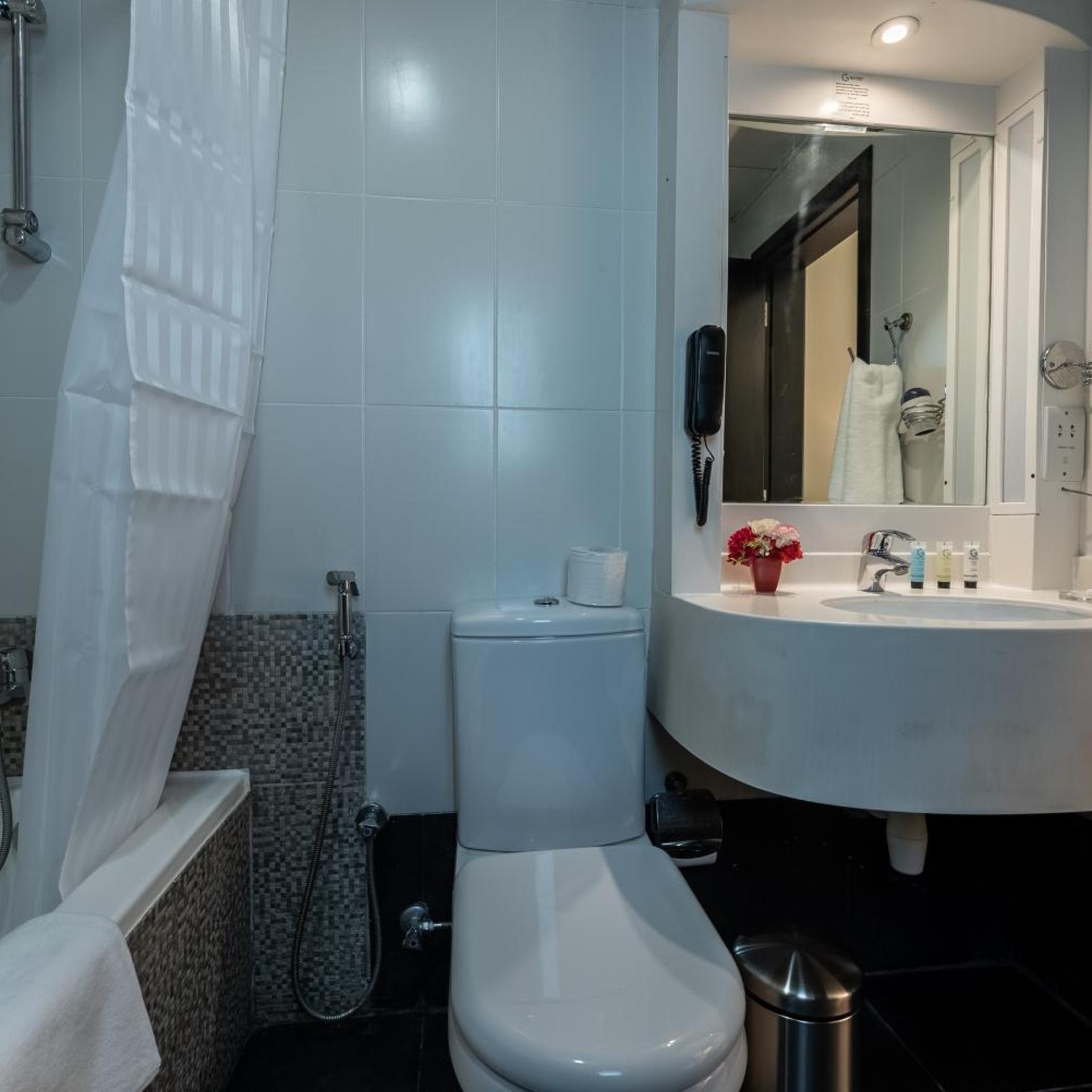 Gulf Oasis Hotel Apartments 52/55
