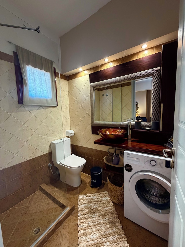 Kensho Skiathos Apartments 49/50