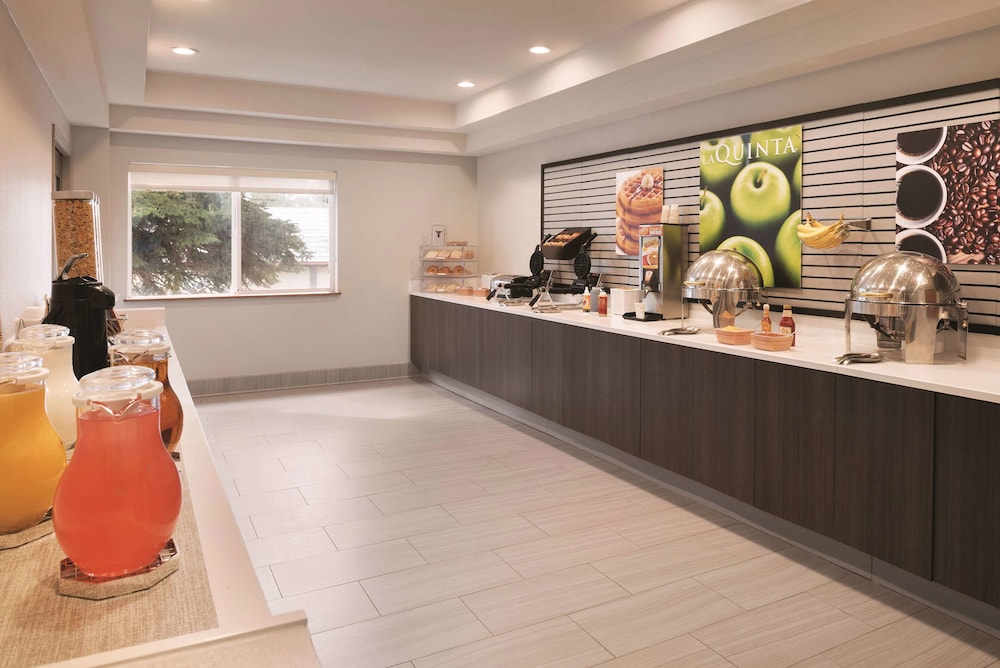 La Quinta Inn And Suites By Wyndham Pocatello 8/48