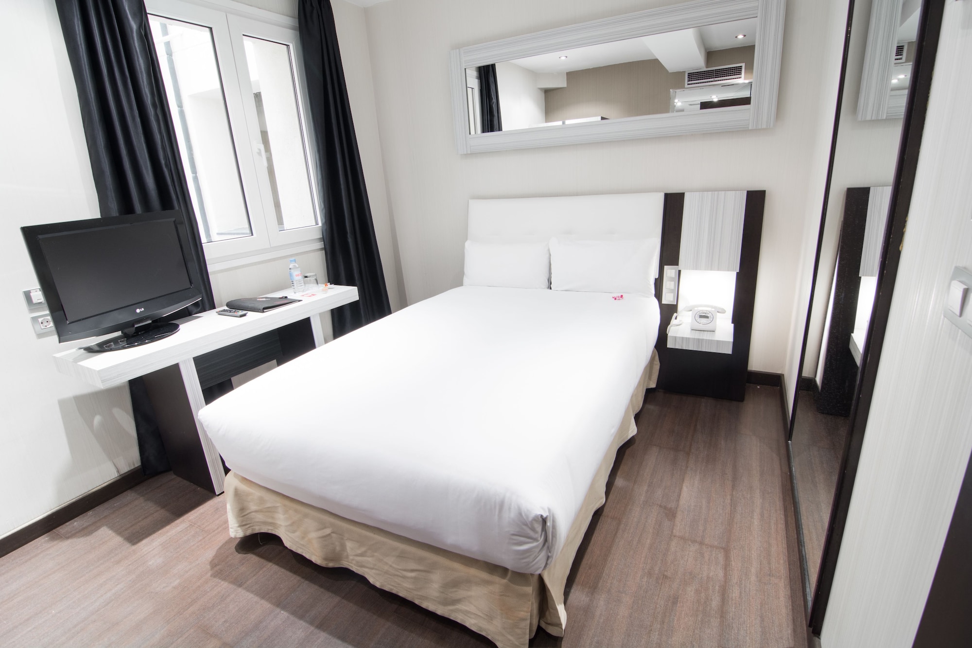 BASIC, DOUBLE BED