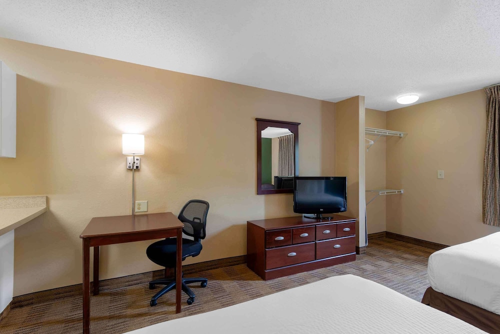 Extended Stay America - Atlanta - Perimeter - Crestline 32/45