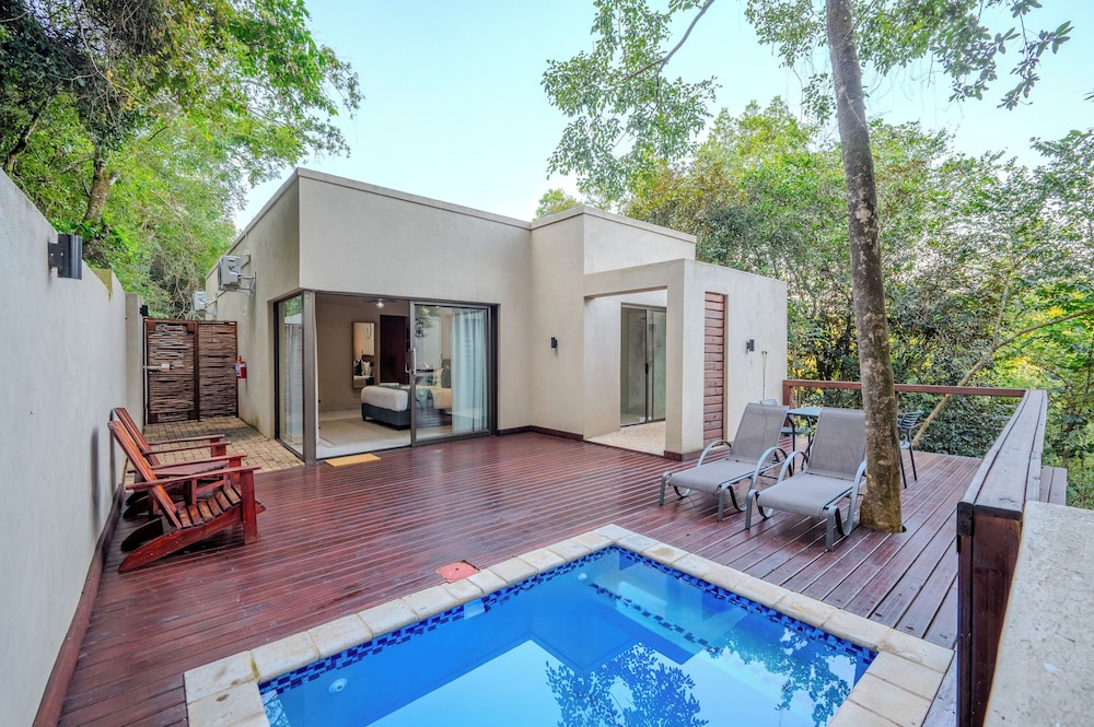 Bushbaby Valley Lodge 25/42