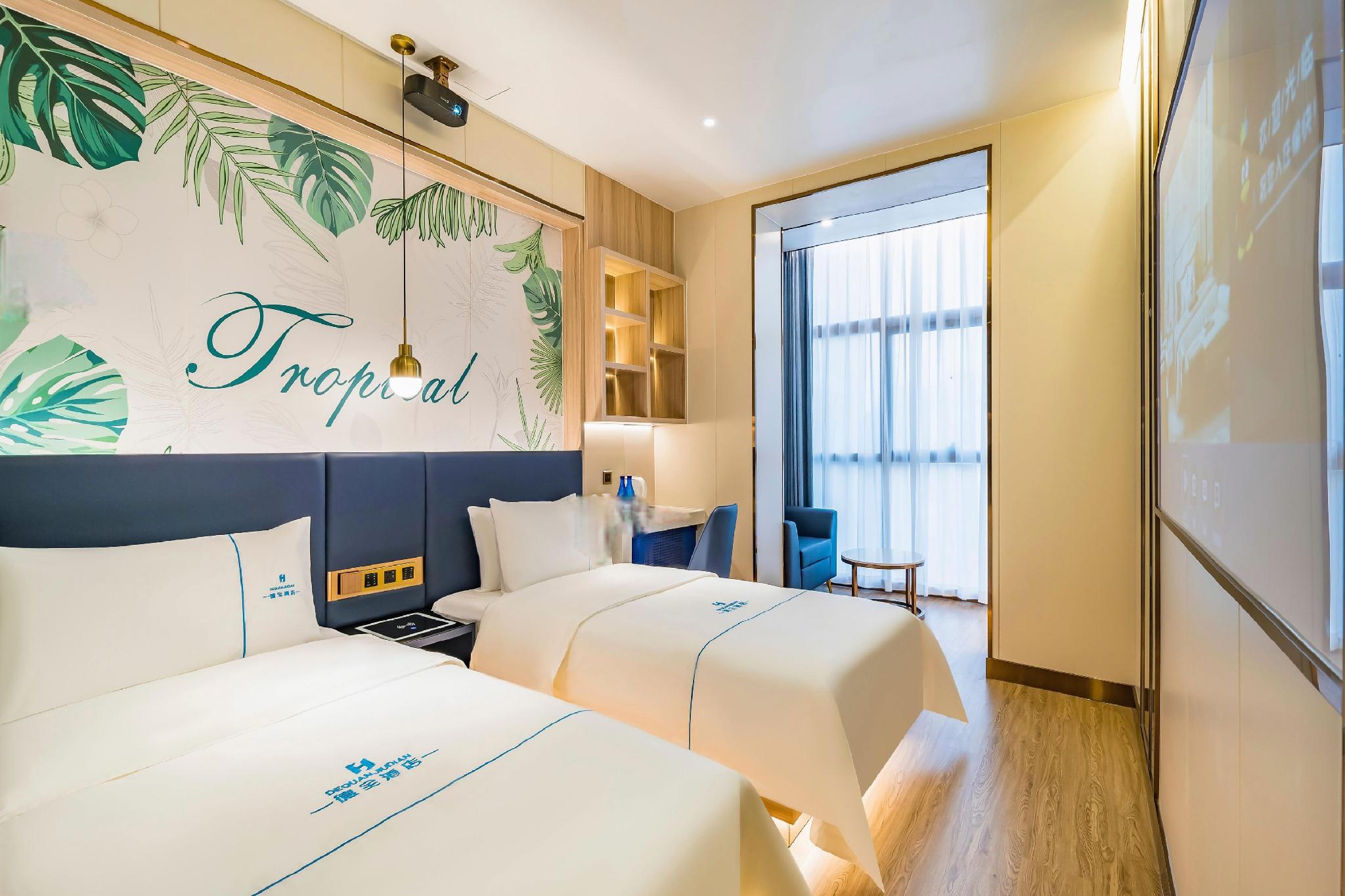 Boutique, Twin Beds