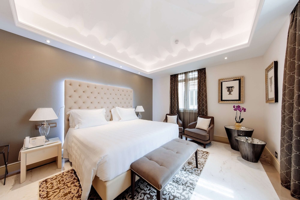 Aleph Rome Hotel Curio Collection by Hilton 26/63