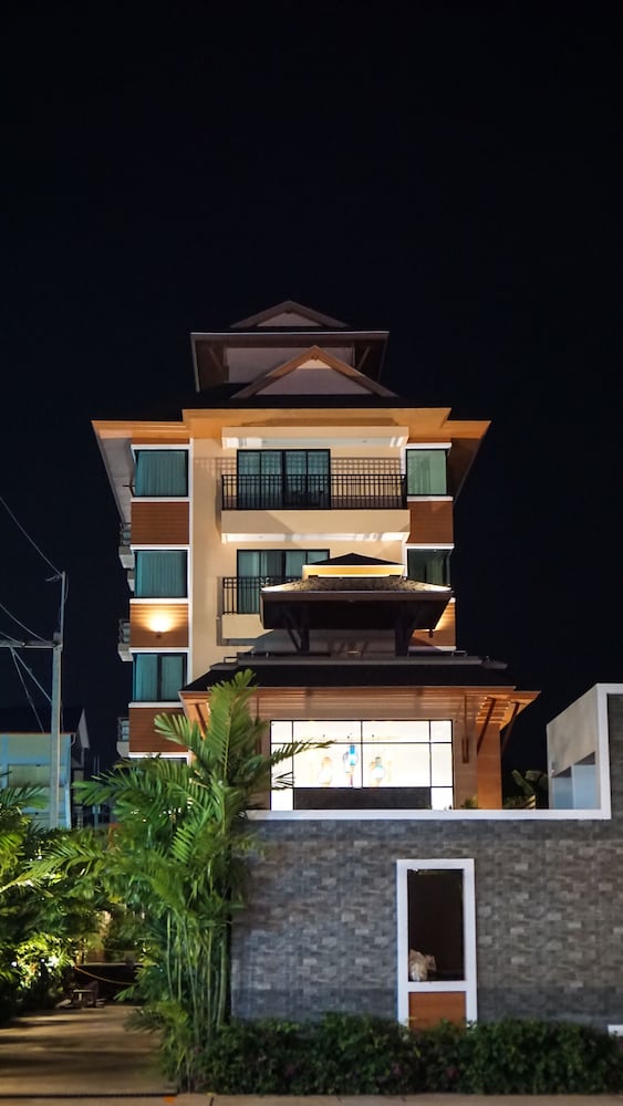 Visa Hotel Hua Hin 4/64
