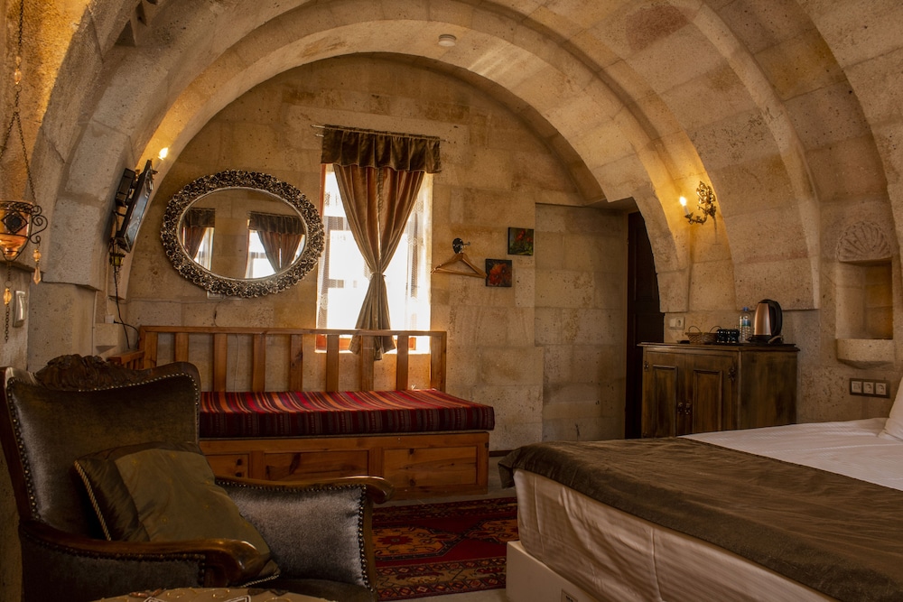 Cave Art Hotel 28/50