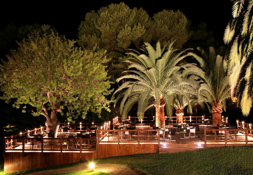 The Oasis by Don Carlos Resort 5/41