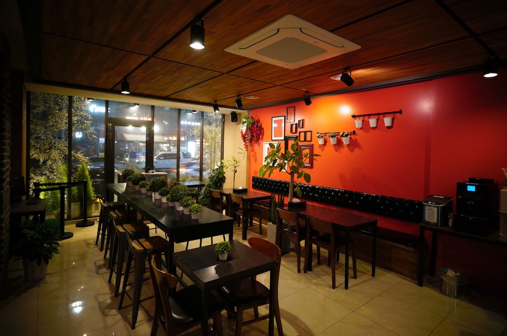The Sangju Hotel Seoul 56/64