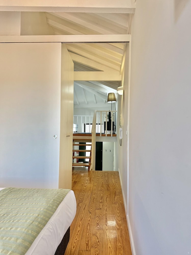 YOUROPO - Typical House 20/50